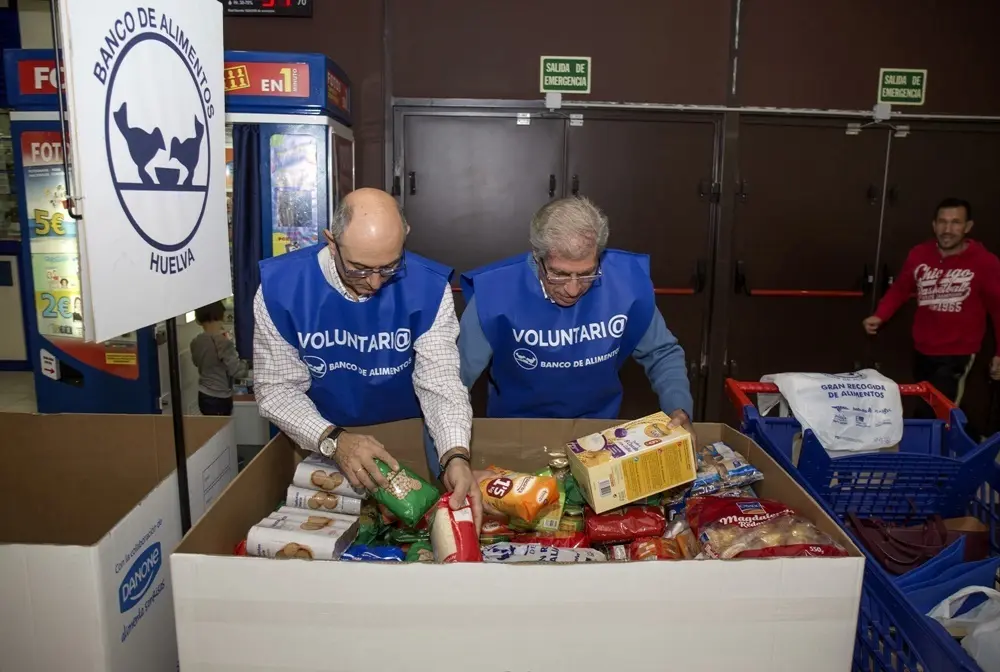Voluntarios del Banco de Alimentos de Huelva