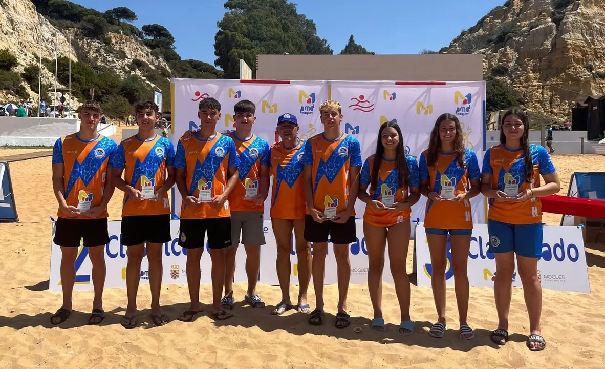 Equipo en el Podium