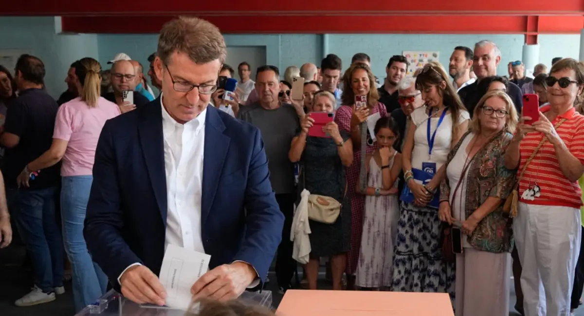 Feij&oacute;o votando