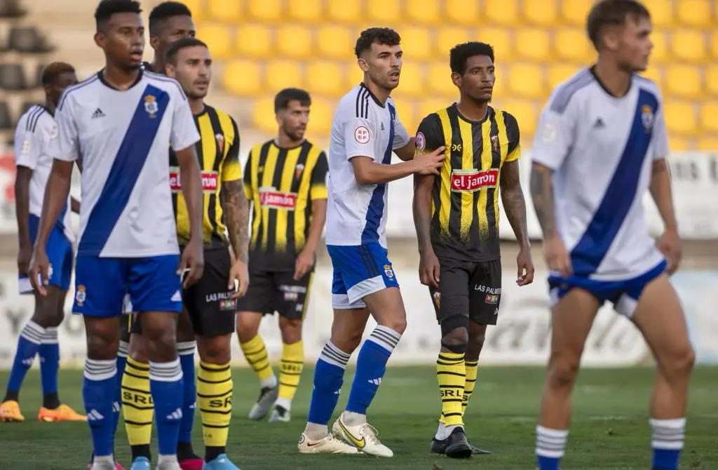 El Recre en un partido contra el San Roque de Lepe de la pretemporada del a&ntilde;o pasado. Fuente: Imagen de archivo