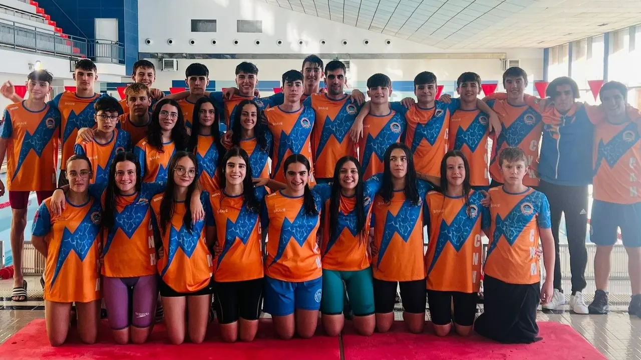 Equipo infantil, j&uacute;nior y absoluto