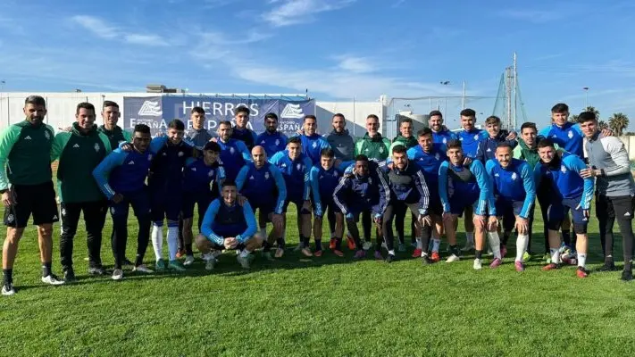 Cinco jugadores del Recreativo de Huelva finalizan contrato el 30 de junio y en los pr&oacute;ximos d&iacute;as se ir&aacute; conociendo su futuro. Fuente: Imagen de archivo