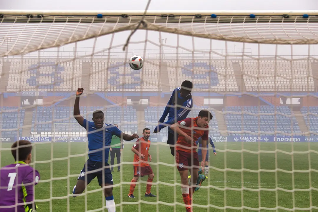 Imagen de un amistoso disputado entre el Recreativo de Huelva y el Atl&eacute;tico Onubense