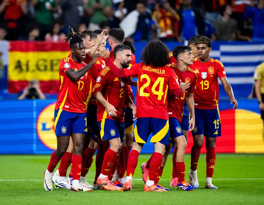 Espa&ntilde;a vence a Italia y ya espera en octavos. Fuente: Twitter oficial SEf&uacute;tbol
