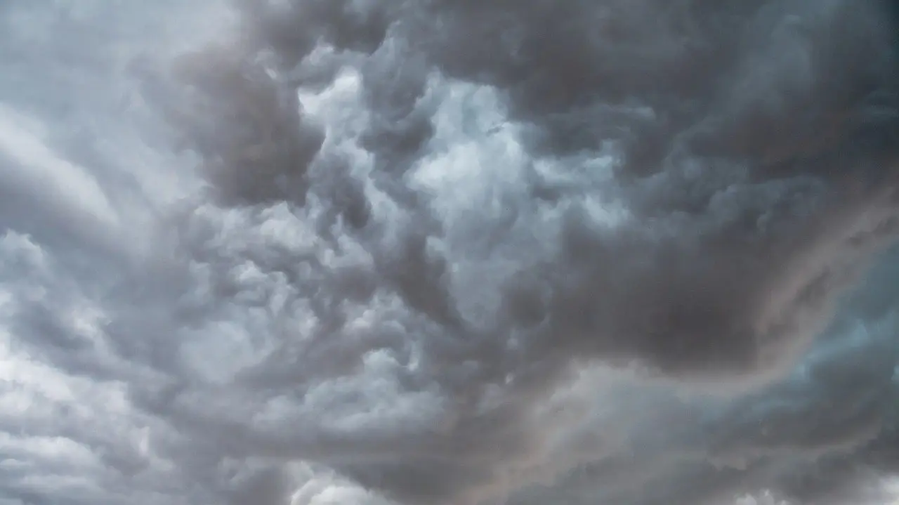 Formaci&oacute;n de tormentas. Imagen de archivo