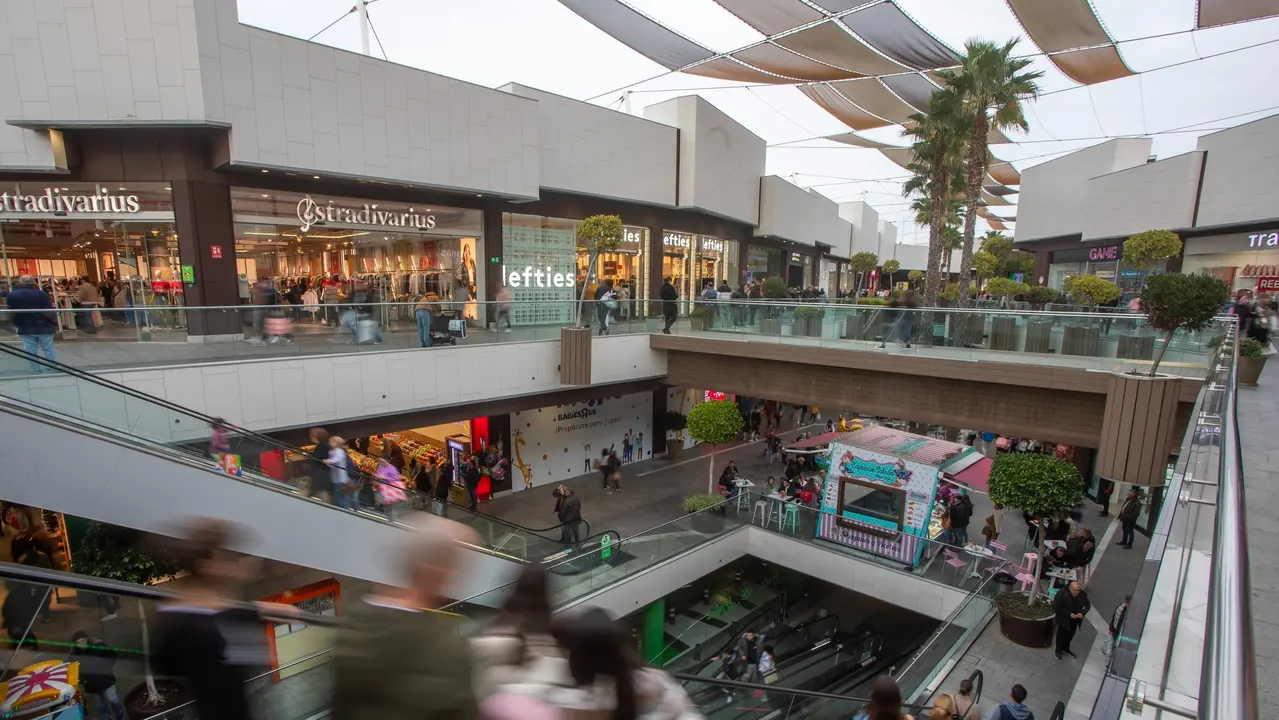 Centro Comercial Holea. Fuente: Facebook del centro.