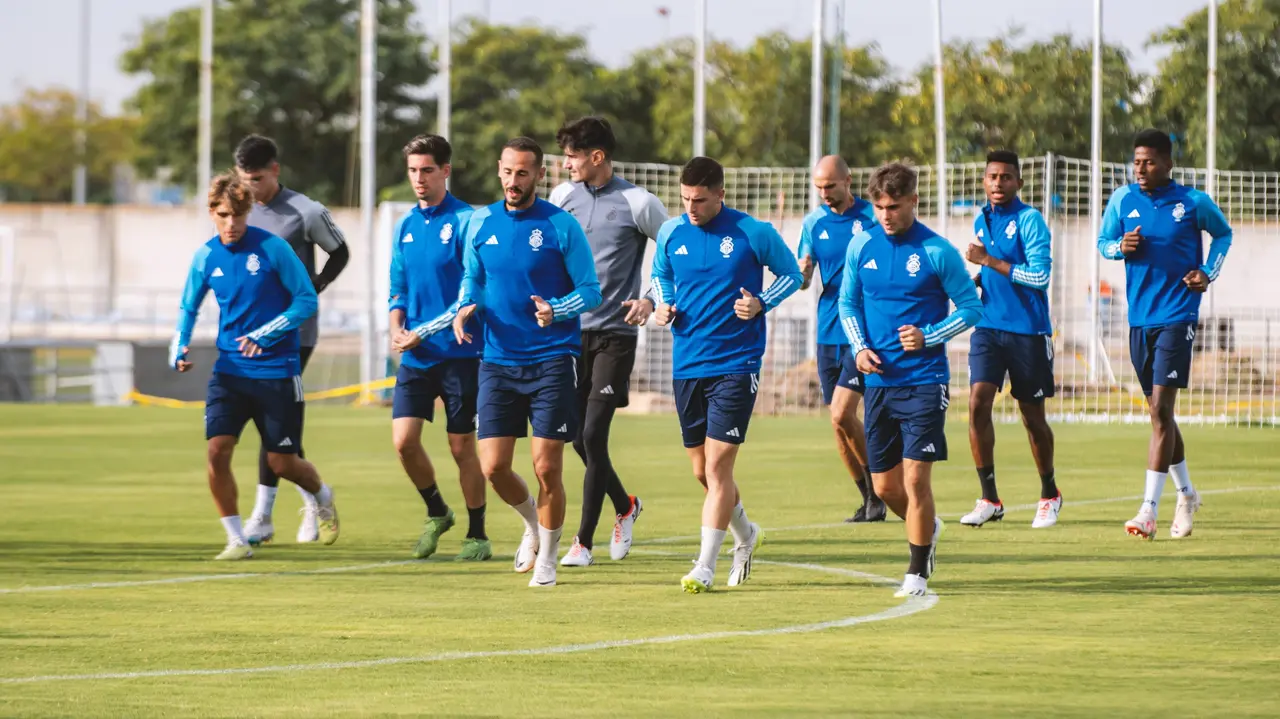 El Recreativo de Huelva comienza este lunes los entrenamientos a partir de las 21 horas. Fuente: Imagen de archivo