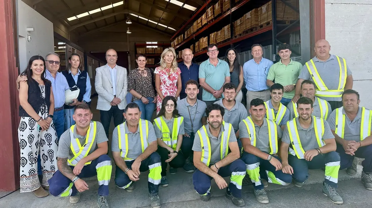 Encuentro mantenido con la subdelegada del Gobierno, Mar&iacute;a Jos&eacute; Rico.