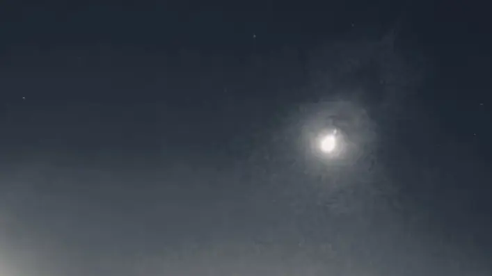 Un espectacular b&oacute;lido se pudo ver anoche en la provincia de Huelva. Captura del v&iacute;deo de @RedSpmn