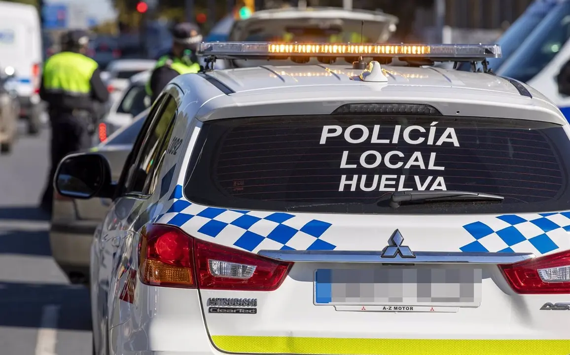Veh&iacute;culo de la Polic&iacute;a Local de Huelva