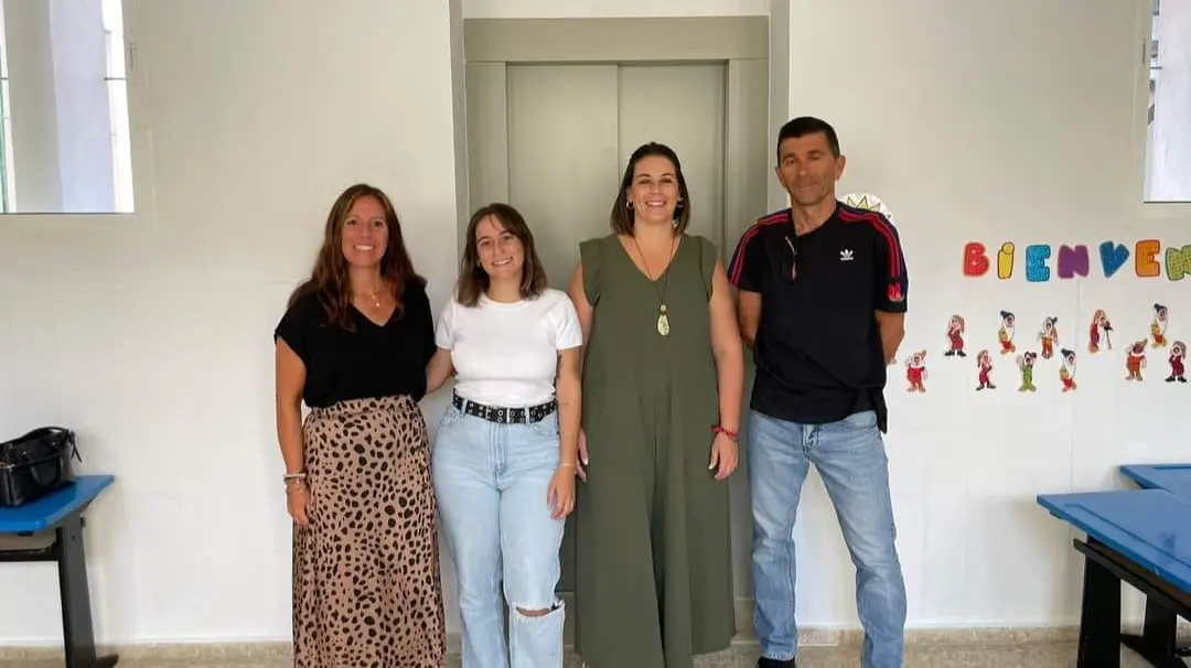 Instalado el ascensor en el Colegio Ruta de la Plata de Santa Olalla del Cala