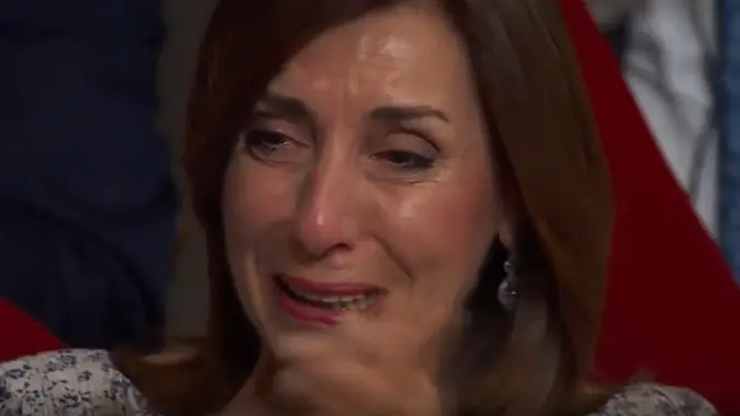 As&iacute; llora la madre de Carolina Mar&iacute;n