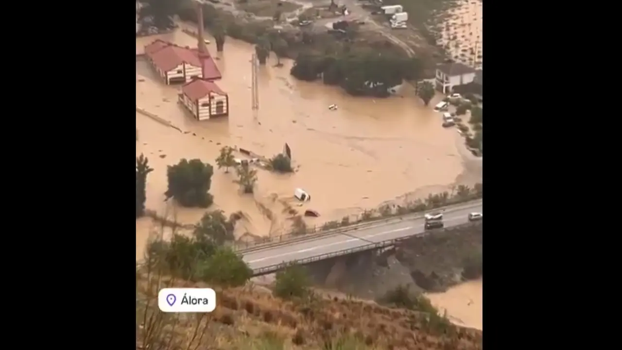 Imagen de las inundaciones en &Aacute;lora, M&aacute;laga. Foto: @storm_Malaga
