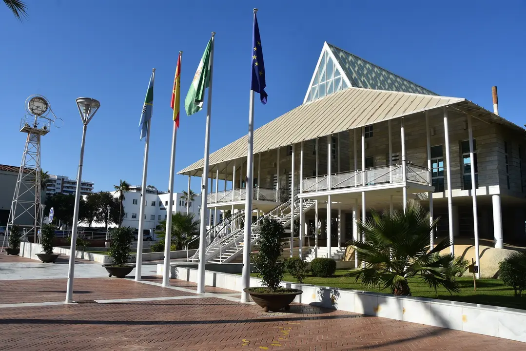 Ayuntamiento de Punta Umbr&iacute;a