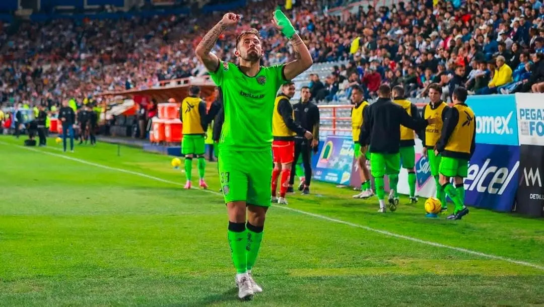 Fuente: Instagram Aitor Garc&iacute;a y FC Ju&aacute;rez