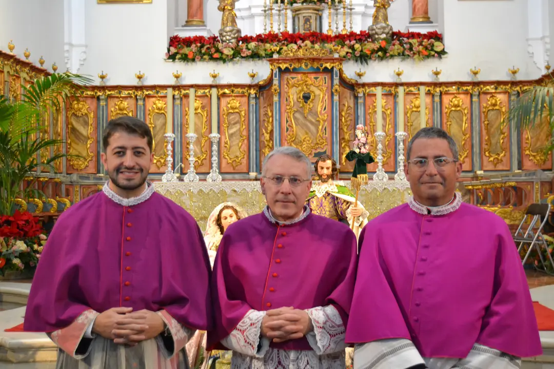 Toma de posesi&oacute;n de tres nuevos capitulares | Di&oacute;cesis de Huelva