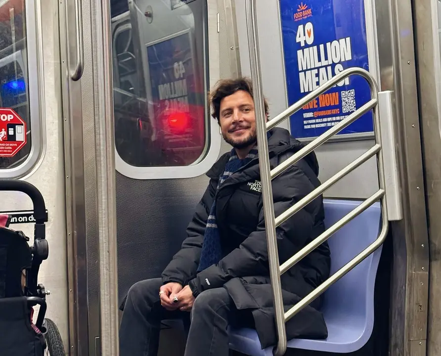 El cantante isle&ntilde;o disfruta de su estancia en la ciudad neoyorquina