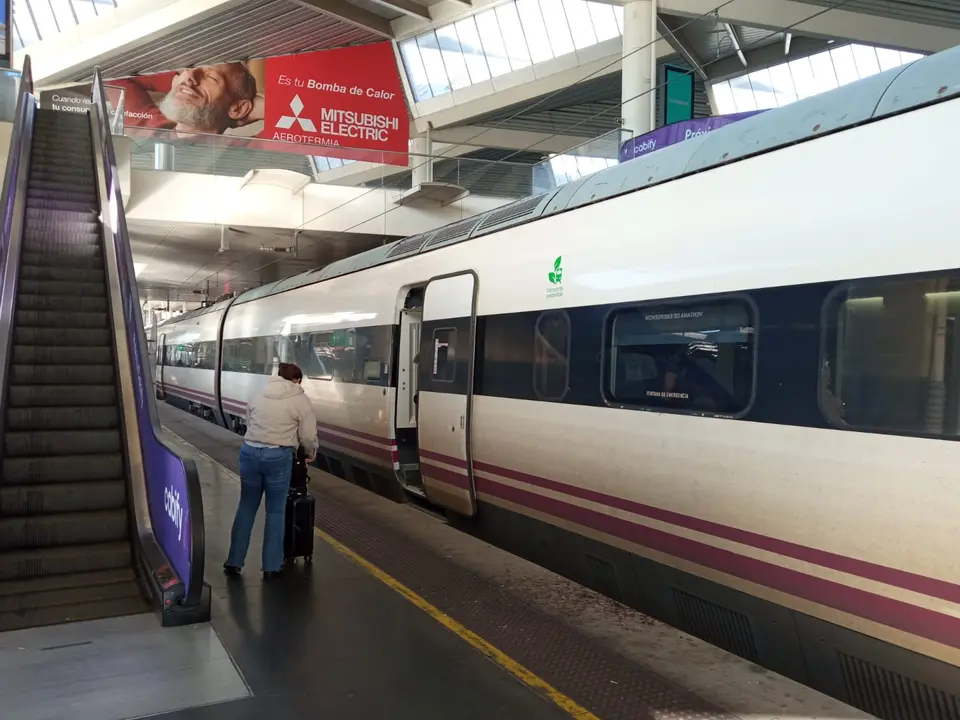 Llegada del ALVIA Huelva-Madrid a la estaci&oacute;n de Atocha