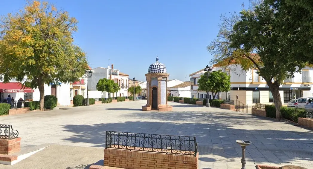 Plaza de Andaluc&iacute;a de Manzanilla