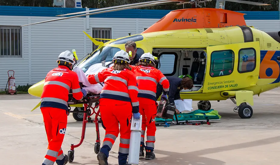 Imagen de archivo de un traslado en helic&oacute;ptero | Junta