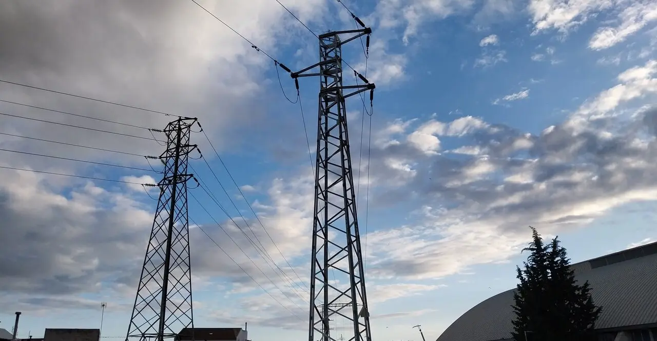 Postes de electricidad