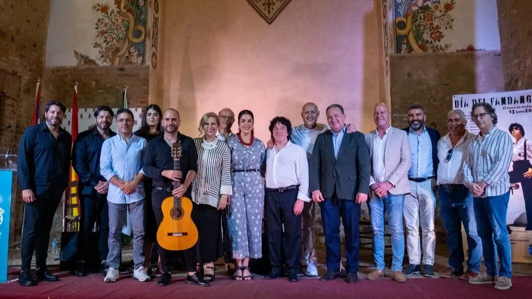 Celebraci&oacute;n del D&iacute;a del Fandando en el Cerro de And&eacute;valo. Fuente: Diputaci&oacute;n de Huelva