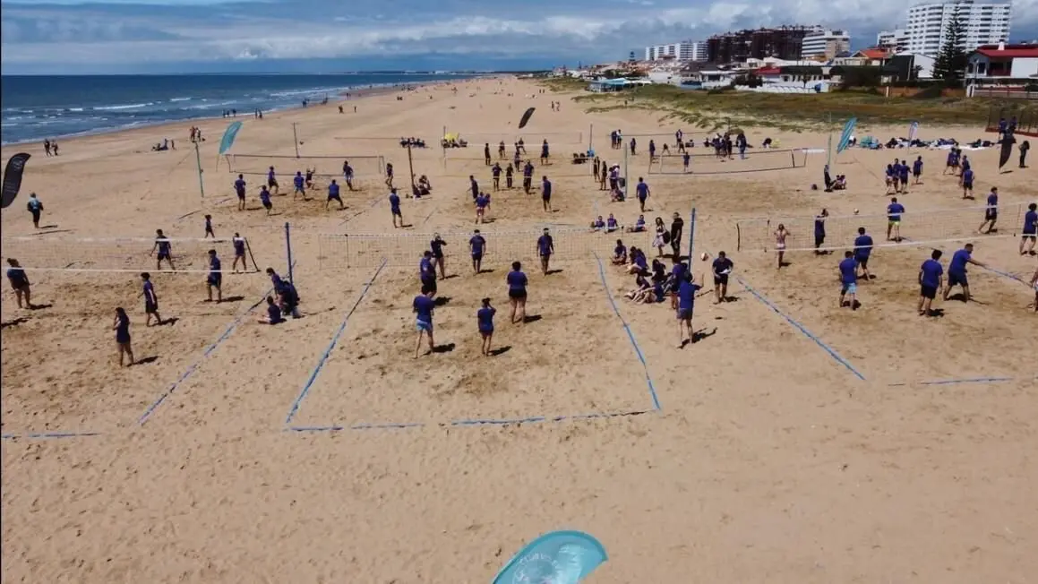 Fuente: Club Voley Playa Punta Umbr&iacute;a.