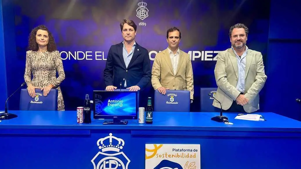 Presentaci&oacute;n de Horizont Blue. Fuente: Recreativo de Huelva