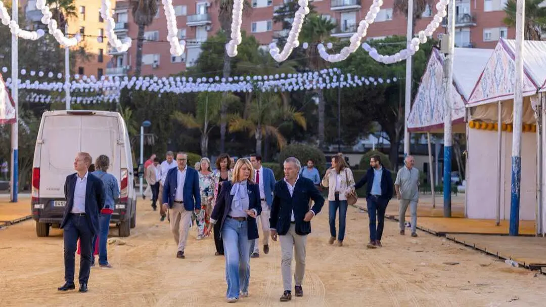 La alcaldesa Pilar Miranda en el recinto de la Feria del Oto&ntilde;o y Caballo 2025. Fuente: Ayto. Huelva