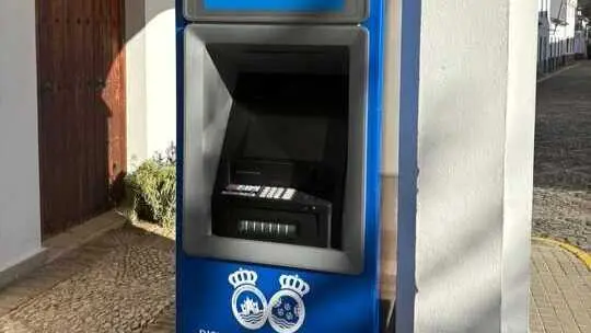 Cajeros autom&aacute;ticos instalados en municipios onubenses. Fuente: Facebook de Todo noticias sierra, cuenca minera y m&aacute;s - Huelva