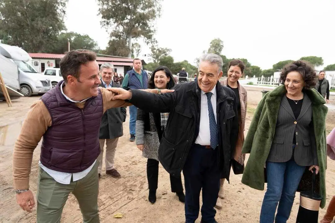 Paco Bella, alcalde de Almonte. Fuente: Facebook Paco Bella