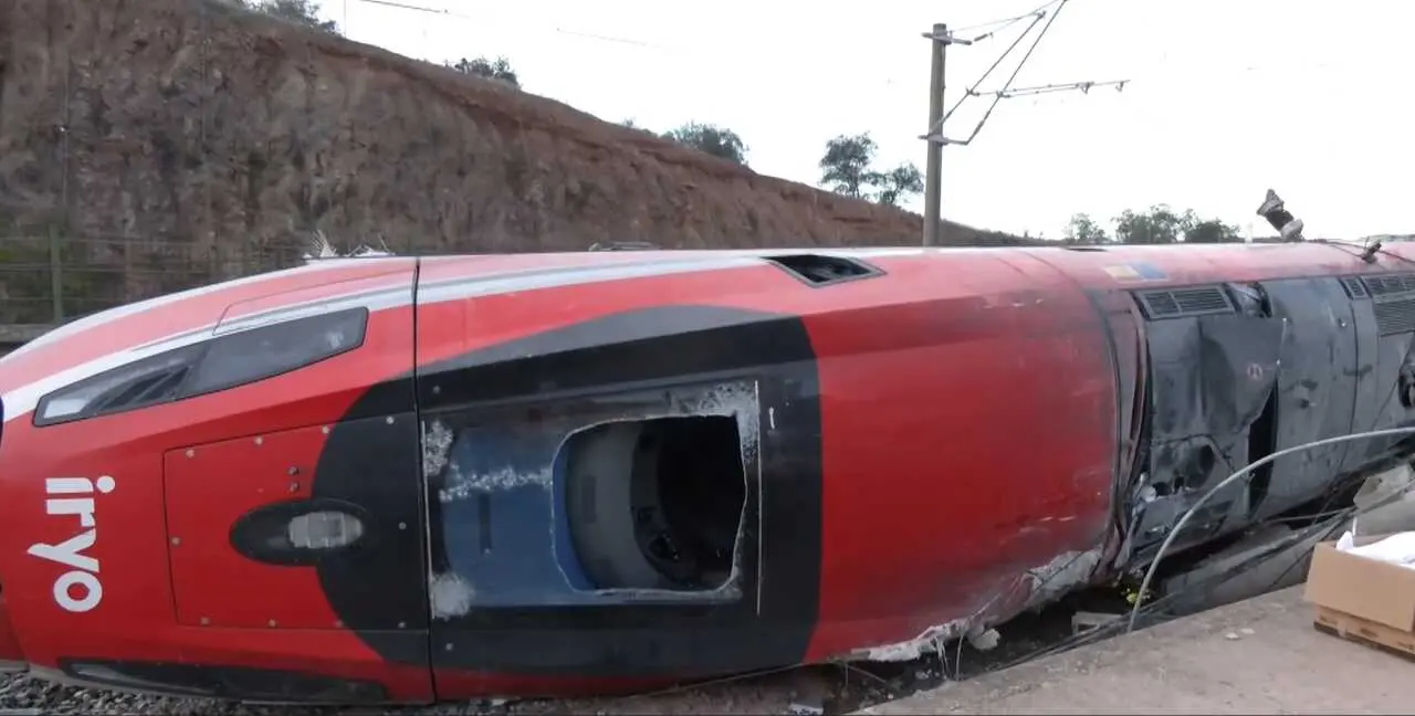 As&iacute; qued&oacute; el tren Iryo tras sufrir el descarrilamiento
