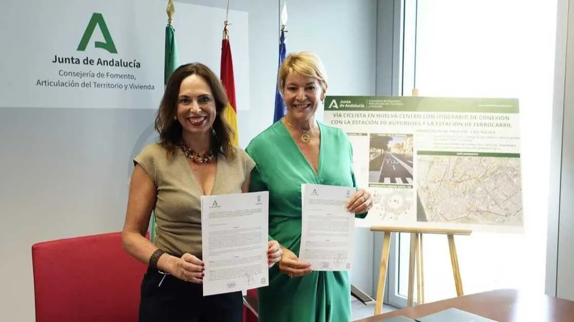 Firma convenio carriles bici