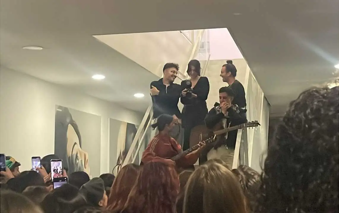 Mafalda Cardenal ha tenido que cantar fuera del auditorio