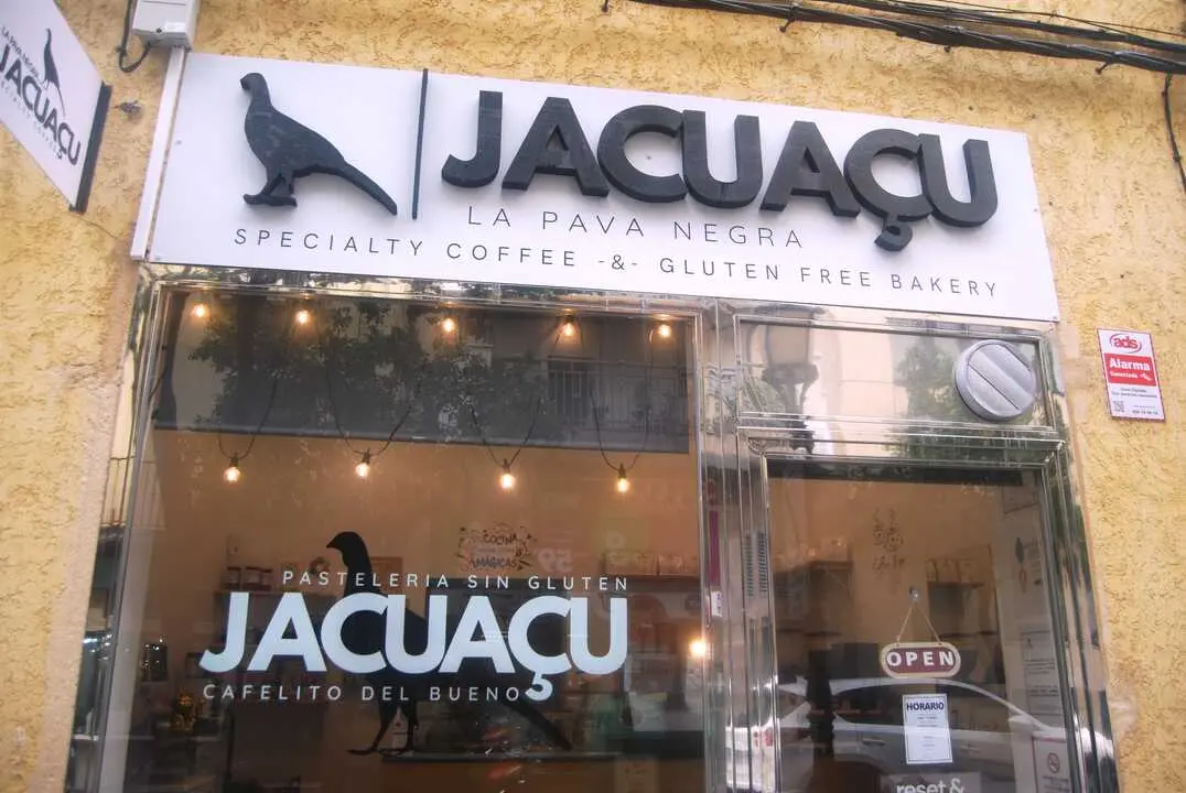 Cafeter&iacute;a JACUA&Ccedil;U &ndash; La pava negra en Huelva