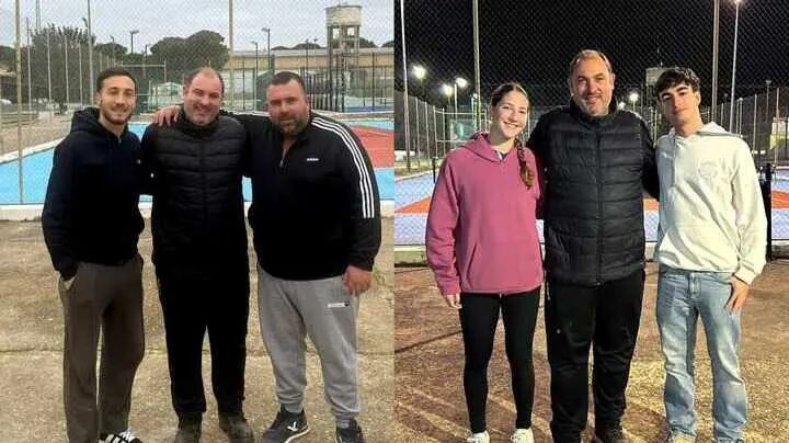 Vecinos beneficiarios de las becas deportivas en Hinojos. Fuente: Facebook Ayto. Hinojos