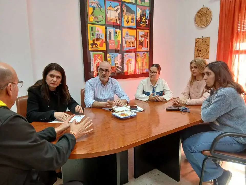 reunion delegada industria Cumbres Mayores problema luz