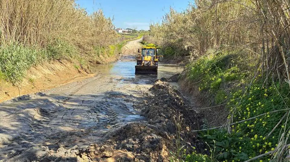 Arreglos de caminos rurales en Cartaya. Fuente: Facebook Ayto. Cartaya