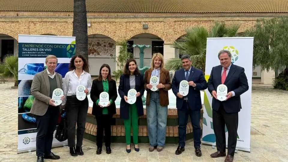 Roc&iacute;o Blanco participa en los D&iacute;as Europeos de la Artesan&iacute;a en la Escuela Le&oacute;n Ortega