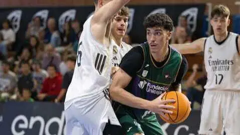 El onubense Alfoso Rodr&iacute;guez durante el Campeonato de Espa&ntilde;a Junior. Fuente: FAB