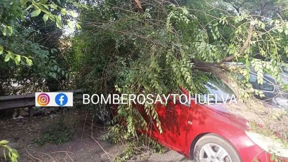 Fuente: Facebook Bomberos Huelva Tem