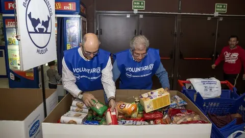 Voluntarios del Banco de Alimentos de Huelva