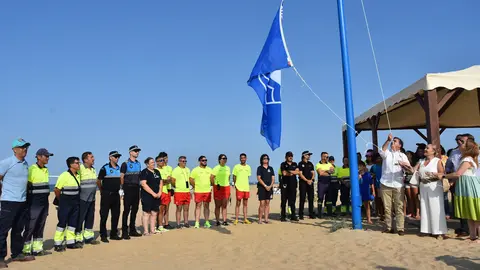 Bandera Azul Izada.