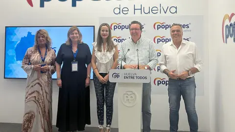 Gonz&aacute;lez comparece ante los medios