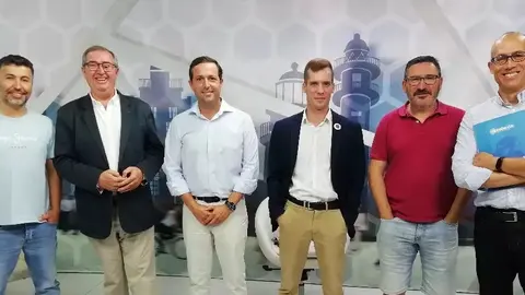 Participantes en el &uacute;ltimo HOY debatimos