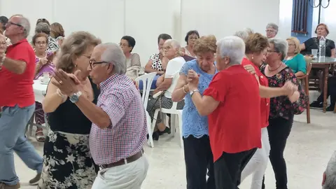Homenaje a mayores