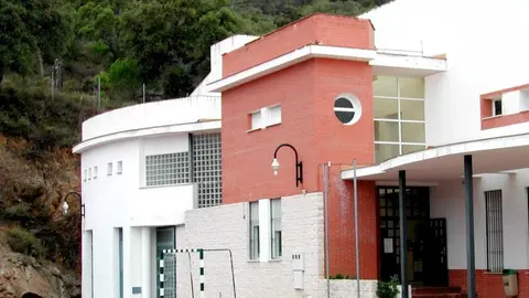 Colegio Tresfuentes de Linares de la Sierra