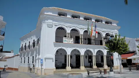 Fachada Ayuntamiento de Almonte