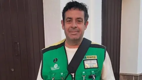 Francisco Javier, vendedor de la Once en Valverde