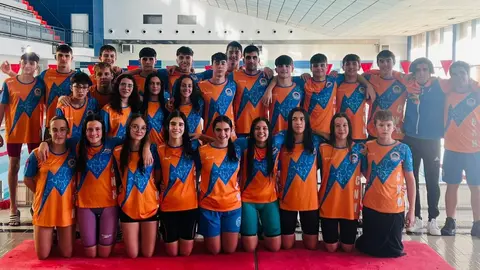 Equipo infantil, j&uacute;nior y absoluto